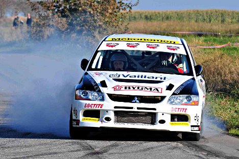 Michael Petersen brugte dækkene på sin Mitsubishi Lancer Evo 9 til det yderste og lidt til, men måtte tage til takke med tredjepladsen